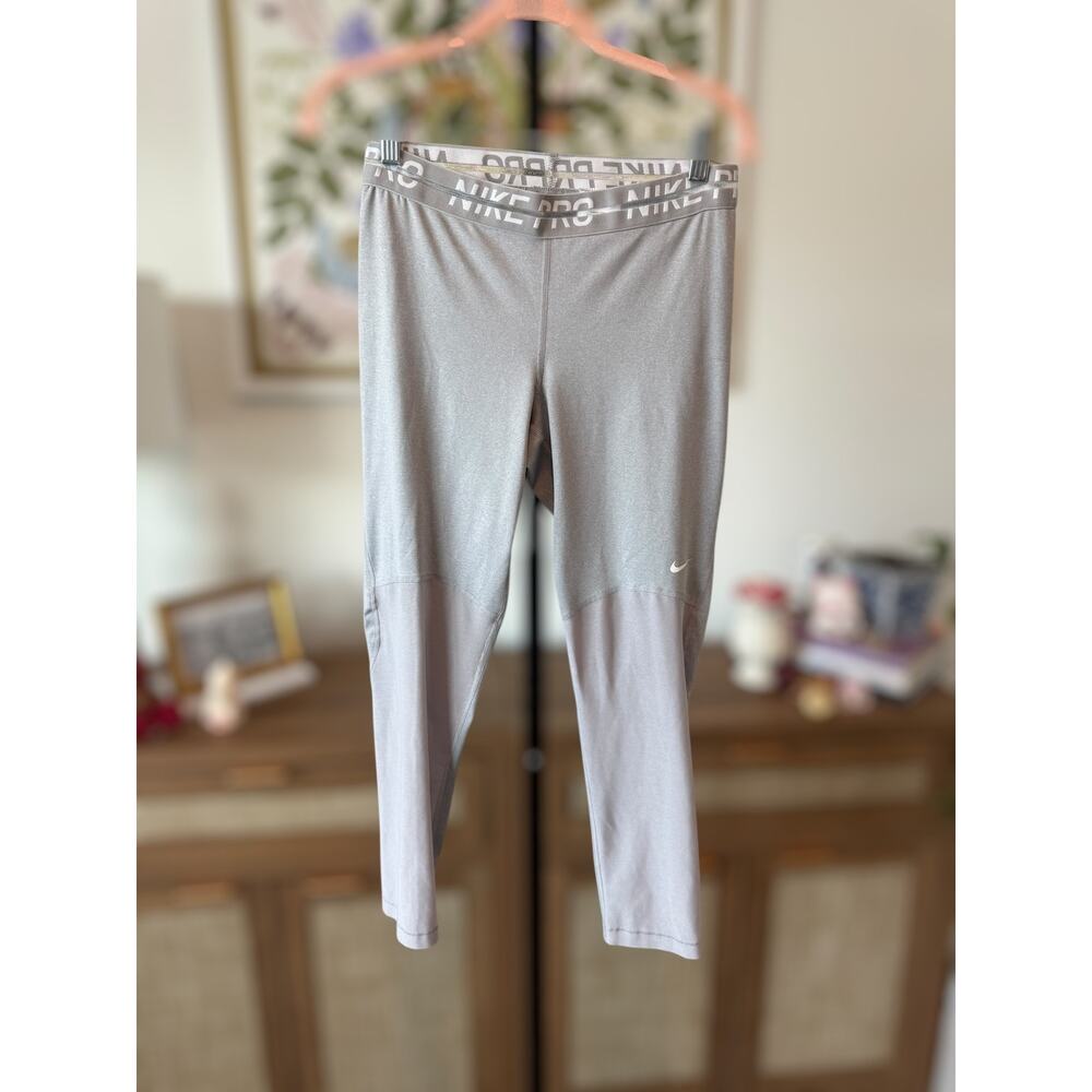 Nike Pro Womens Leggings Cropped Stretch Yoga Running Gym Training Gray Medium